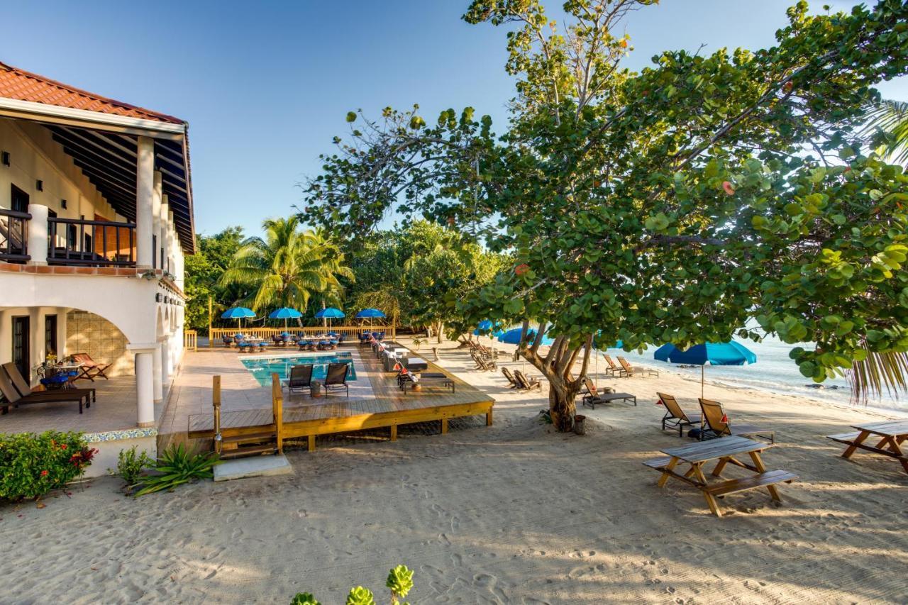 Mariposa Belize Beach Resort Placencia Bagian luar foto