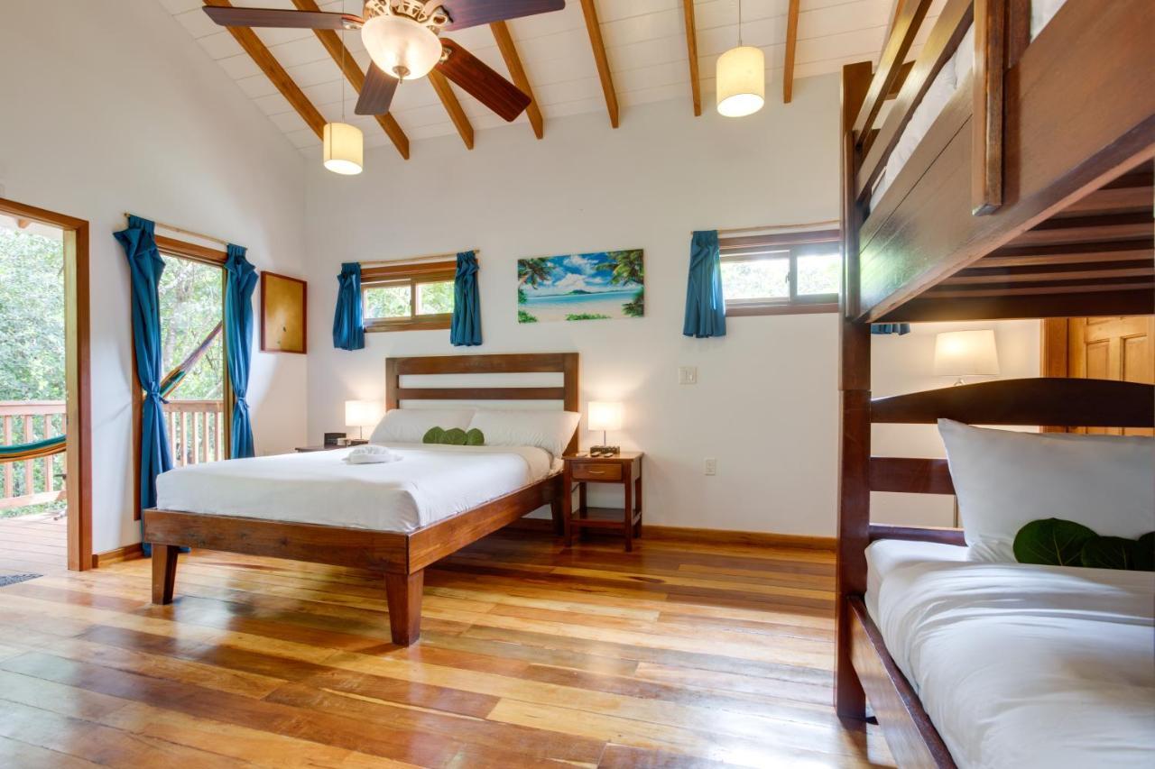 Mariposa Belize Beach Resort Placencia Bagian luar foto