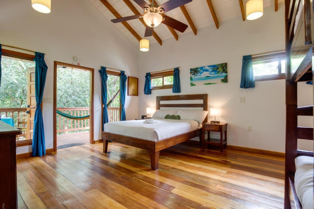 Mariposa Belize Beach Resort Placencia Bagian luar foto