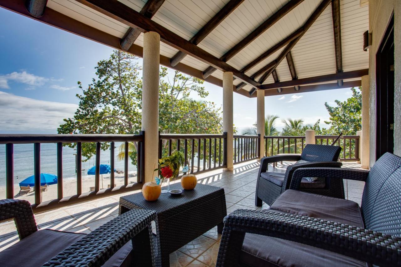 Mariposa Belize Beach Resort Placencia Bagian luar foto