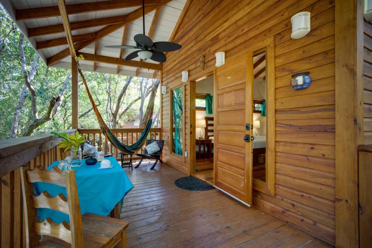 Mariposa Belize Beach Resort Placencia Bagian luar foto