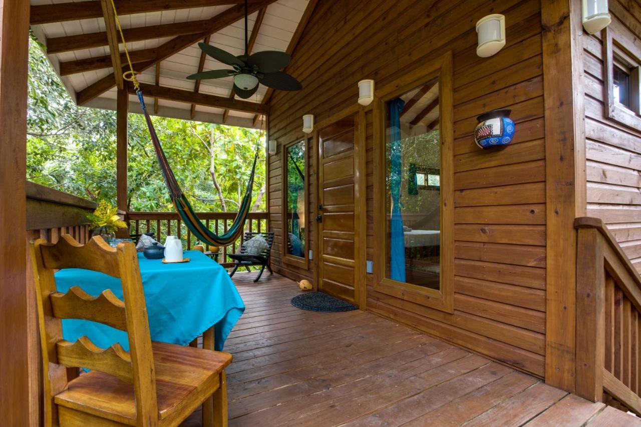 Mariposa Belize Beach Resort Placencia Bagian luar foto